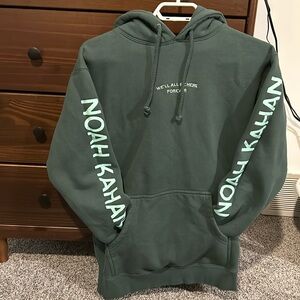 Noah Kahan Canadian Tour Hoodie